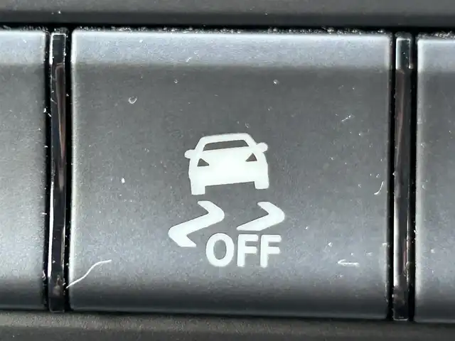 メルセデス・ベンツ ＣＬＡ４５ 道南・函館 2014(平26)年 3.8万km カルサイトホワイト /純正ナビ//フルセグＴＶ//バックカメラ//シートヒーター//パワーバックドア//パワーシート//コーナーセンサー//レーダークルーズコントロール//レーンキープアシスト//ブラインドスポットモニター//アイドリングストップ//ＥＴＣ