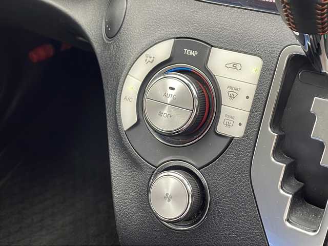 トヨタ シエンタ G クエロ 千葉県 2017(平29)年 3.7万km ブラックマイカ 禁煙車/トヨタセーフティセンス/プリクラッシュブレーキ/レーンアシスト/オートハイビーム/アイドリングストップ/純正ナビ/フルセグＴＶ ＢＴ ＣＤ ＤＶＤ/バックカメラ　/両側パワスラ　/ＬＥＤヘッドライト　/ハーフレザーシート　/社外ドラレコ　/ＥＴＣ　/スマートキー　/オートライト　/オートマチックハイビーム/革巻きハンドル/ウインカーミラー/ドアバイザー