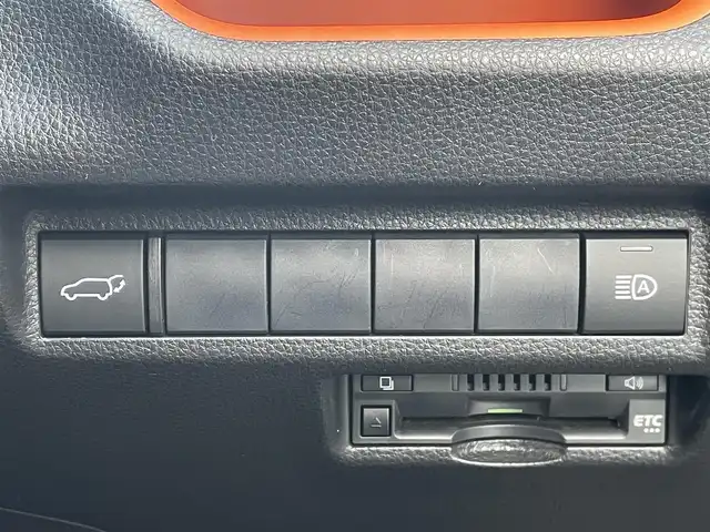 トヨタ ＲＡＶ４ アドベンチャー 島根県 2019(令1)年 6万km アティチュードブラックマイカ トヨタセーフティセンス/純正9インチナビ/CD/DVD/DTV/Bluetooth/バックカメラ/パワーバックドア /レーダークルーズコントロール/ステアリングスイッチ/合皮シート/パワーシート/LEDオートライト/オートマチックハイビーム /ドライブレコーダー /ビルトインETC/スマートキー/プッシュスタート /純正フロアマット/純正ドアバイザー