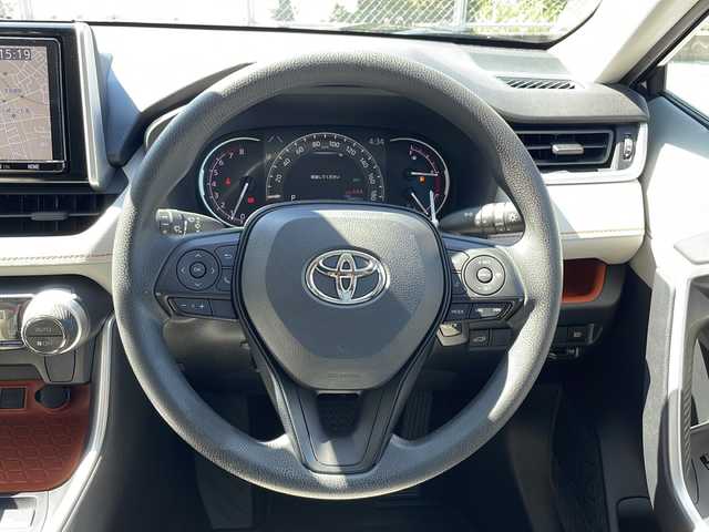 トヨタ ＲＡＶ４ アドベンチャー 山口県 2019(令1)年 6万km アティチュードブラックマイカ 純正9インチSDナビ/DVD再生機能有/フルセグテレビ/Bluetooth/バックカメラ/パワーバックドア /ビルトインETC/ドライブレコーダー/ステアリングスイッチ/合皮シート/運転席パワーシート/LEDヘッドランプ/オートライト/純正フロアマット/19インチ純正アルミホイール/スマートキー/スペアキー有/プッシュスタート /100V電源/純正ドアバイザー/取扱説明書/保証書/トヨタセーフティセンス/横滑り防止装置/ダウンヒルアシストコントロール/盗難防止装置