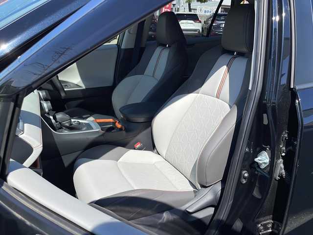トヨタ ＲＡＶ４ アドベンチャー 山口県 2019(令1)年 6万km アティチュードブラックマイカ 純正9インチSDナビ/DVD再生機能有/フルセグテレビ/Bluetooth/バックカメラ/パワーバックドア /ビルトインETC/ドライブレコーダー/ステアリングスイッチ/合皮シート/運転席パワーシート/LEDヘッドランプ/オートライト/純正フロアマット/19インチ純正アルミホイール/スマートキー/スペアキー有/プッシュスタート /100V電源/純正ドアバイザー/取扱説明書/保証書/トヨタセーフティセンス/横滑り防止装置/ダウンヒルアシストコントロール/盗難防止装置