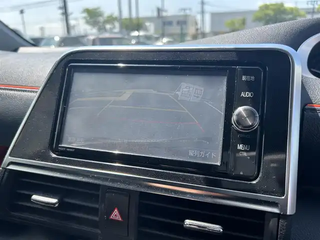 トヨタ シエンタ ハイブリッド G クエロ 鳥取県 2018(平30)年 8万km クールボルドーガラスフレーク 純正ナビ/フルセグ/DVD/CD/BT/バックカメラ・ETC/純正１２．１型フリップダウンモニター/ハーフレザーシート/前席シートヒーター/トヨタセーフティセンス/レーンキープアシスト/両側パワースライドドア/LEDヘットライト/プッシュエンジンスタート/純正フロアマット/ドアバイザー/スペアキー/スタットレスアルミセット積み込み/（タイヤ溝５部山）