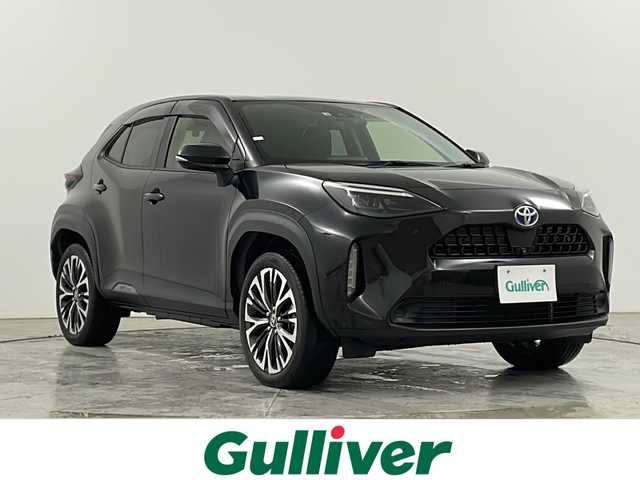 トヨタ ヤリスクロス ハイブリッド Z 道央・札幌 2022(令4)年 5万km ブラックマイカ ・4WD/寒冷地仕様/・トヨタセーフティセンス/・プリクラッシュセーフティ/・レーダークルーズコントロール/・ブラインドスポットモニター/・純正ディスプレイオーディオ/・フルセグTV/Bluetooth/USB//・全方位モニター/・360度ドライブレコーダー/・ビルトインＥＴＣ/・車線逸脱防止/・前後コーナーセンサー/・運転席パワーシート/D.N席シートヒーター/・ダウンヒルアシストコントロール/・ＬＥＤヘッドライト/・オートマチックハイビーム/・ステアリングスイッチ/・スマートキー
