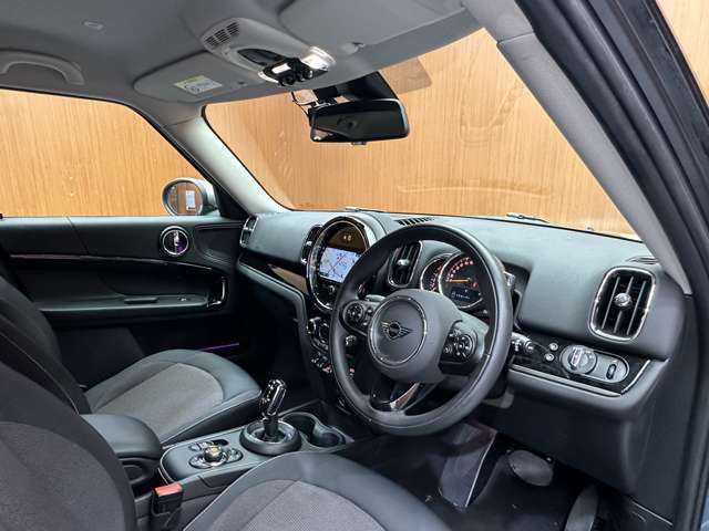 ＭＩＮＩ ＢＭＷ ミニ クロスオーバー クーパー D 千葉県 2021(令3)年 3.7万km セージグリーンメタリック ペッパーＰＫＧ　/ＡＣＣ　/ナビ　/Ｂｌｕｅｔｏｏｔｈ接続　/Ｂカメラ　/パークディスタンス　/コンフォートアクセス　/電動リアゲート　/エクステリアミラーＰＫＧ　/ストレージコンパートメントＰＫＧ　/衝突軽減ブレーキ