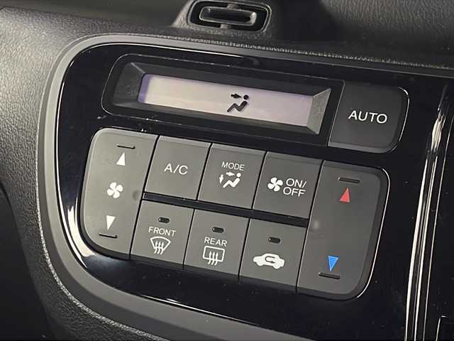 ホンダ Ｎ ＢＯＸ スラッシュ X 新潟県 2015(平27)年 7.2万km ミラノレッド 純正SDナビ（Bluetooth・CD・USB・DVD）/フルセグ　/バックカメラ　/クルーズコントロール/衝突被害軽減システム　/純正ドライブレコーダー/前席シートヒーター　/キセノンオートライト　/サウンドスラピングシステム　/電格ミラー　/シティアクティブブレーキシステム/ETC/アイドリングストップ/ステアリングヒーター/置くだけ充電/純正フロアマット/純正１４インチアルミホイール/スマートキー