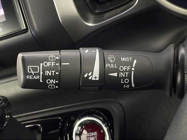 ホンダ Ｎ ＢＯＸ スラッシュ X 新潟県 2015(平27)年 7.2万km ミラノレッド 純正SDナビ（Bluetooth・CD・USB・DVD）/フルセグ　/バックカメラ　/クルーズコントロール/衝突被害軽減システム　/純正ドライブレコーダー/前席シートヒーター　/キセノンオートライト　/サウンドスラピングシステム　/電格ミラー　/シティアクティブブレーキシステム/ETC/アイドリングストップ/ステアリングヒーター/置くだけ充電/純正フロアマット/純正１４インチアルミホイール/スマートキー