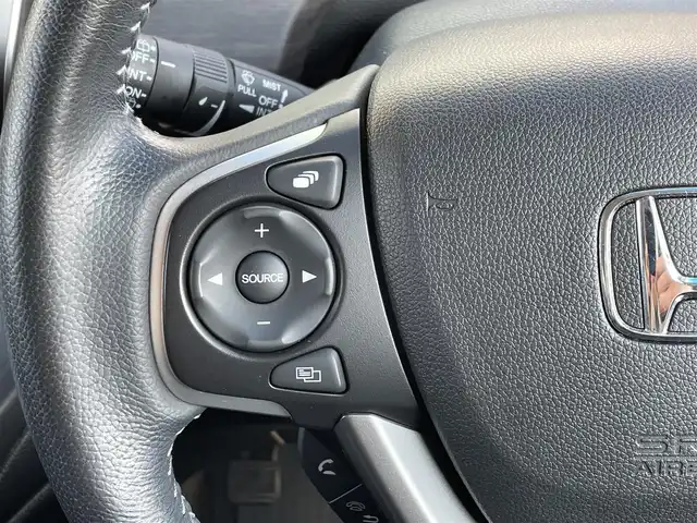 ホンダ フリード G ホンダセンシング 道央・札幌 2018(平30)年 6.2万km コバルトブルーパール ・４WD/・ワンオーナー/・ホンダセンシング/・寒冷地仕様/・純正ナビ/　CD＆DVD＆BT＆TV/・バックカメラ/・両側パワースライドドア/・ハーフレザーシート/・コーナーセンサー/・レーンキープアシスト/・レーダークルーズコントロール/・オートエアコン/・オートライト/・ミラーヒーター/・シートヒーター/・ワイパー熱線/・電動格納ミラー/・ビルトインETC/・アイドリングストップ/・ステアリングスイッチ/・プッシュスタート/・スマートキー/・純正フロアマット/・ドアバイザー/・ウィンカーミラー/・カーテンエアバッグ