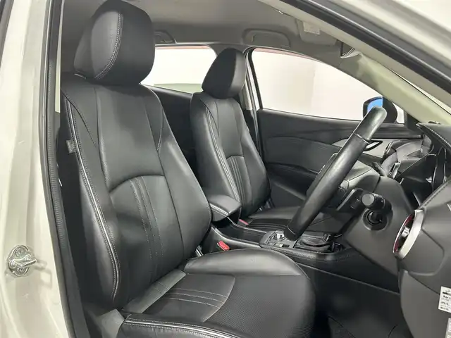 マツダ ＣＸ－３ XD Lパッケージ 大阪府 2018(平30)年 1.3万km スノーフレイクホワイトパールマイカ 純正ナビ(フルセグ/DVD再生/Bluetooth) 360カメラ ETC 革シート パワーシート/ヒーター ステアリングヒーター 衝突軽減 レーダークルコン クリアランスソナー 前後ドラレコ