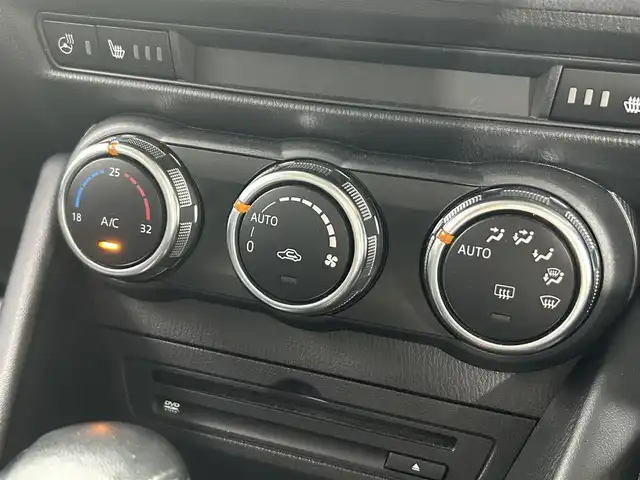 マツダ ＣＸ－３ XD Lパッケージ 大阪府 2018(平30)年 1.3万km スノーフレイクホワイトパールマイカ 純正ナビ(フルセグ/DVD再生/Bluetooth) 360カメラ ETC 革シート パワーシート/ヒーター ステアリングヒーター 衝突軽減 レーダークルコン クリアランスソナー 前後ドラレコ