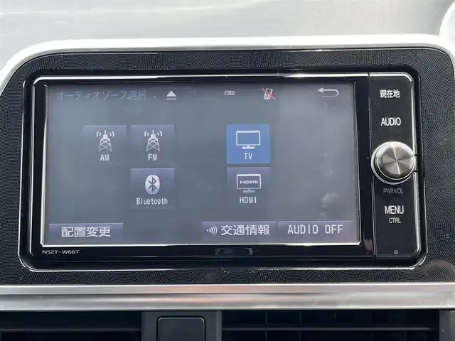トヨタ シエンタ ハイブリッド G クエロ 奈良県 2018(平30)年 4.3万km ホワイトパールクリスタルシャイン 純正ナビ　/フルセグＴＶ　/バックカメラ　/両側パワ－スライドドア　/スマートキー　/スペアキー　/ＥＴＣ２．０　/純正フロアマット　/社外エアロ　/純正アルミホイール　/ＬＥＤヘッドライト　/衝突軽減ブレーキ/オートライト