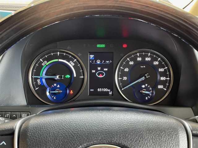 トヨタ アルファードハイブリット G 岩手県 2020(令2)年 6.6万km ホワイトパールクリスタルシャイン ４WD/三眼LEDヘッドランプ/シーケンシャルウインカー/パワーバックドア/両側パワースライドドア/AC100V1500Wアクセサリーコンセント/パワーシート・シートヒーター・シートベンチレーション（前席）/トヨタセーフティセンス/プリクラッシュセーフティ/レーダークルーズコントロール/レーントレーシングアシスト/アダプティブハイビームシステム/クリアランスソナー/ロードサインアシスト/オートブレーキホールド/横滑り防止装置/MTモード付きAT/ロールサンシェード/カーテン/純正ナビ/（CD/DVD/フルセグ/USB/Bluetooth/AppleCarPlay/AndroidAuto/ミラキャスト）/バックカメラ/ETC2.0/ドライブレコーダー/純正17インチアルミホイール