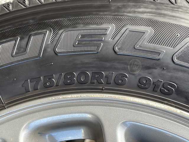 スズキ ジムニー XC 青森県 2023(令5)年 0.8万km ブルーイッシュブラックパール3 4WD/社外メモリナビ・ワンセグTV/CD・DVD・Bluetooth/バックモニター/前席シートヒーター/前後ドライブレコーダー/社外エンジンスターター/セーフティサポート/デュアルセンサーブレーキサポート/レーンキープアシスト/ハイビームアシスト/クルーズコントロール/ビルトインETC/LEDヘッドライト/フォグランプ/純正16インチアルミ/スマートキー/プッシュスタート