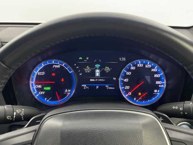 トヨタ クラウン ハイブリッド RS 埼玉県 2018(平30)年 3.2万km ホワイトパールクリスタルシャイン ワンオーナー /純正ナビ/（CD/DVD/AM/FM/TV/BT)/トヨタセーフティセンス/・プリクラッシュセーフティ/・レーントレーシングアシスト/・レーンディパーチャーアラート/・ロードサインアシスト/・レーダークルーズコントロール/・オートマチックハイビーム/・先行車発進アラーム/・プロアクティブドライビングアシスト/・レーンチェンジアシスト/・フロントクロストラフィックアラート/シートヒーター/ハンドルヒーター/前席パワーシート/純正サイドバイザー/スマートキー/プッシュスタート/オートエアコン/オートライト/パドルシフト/ETC/電動格納ミラー/ステアリングスイッチ