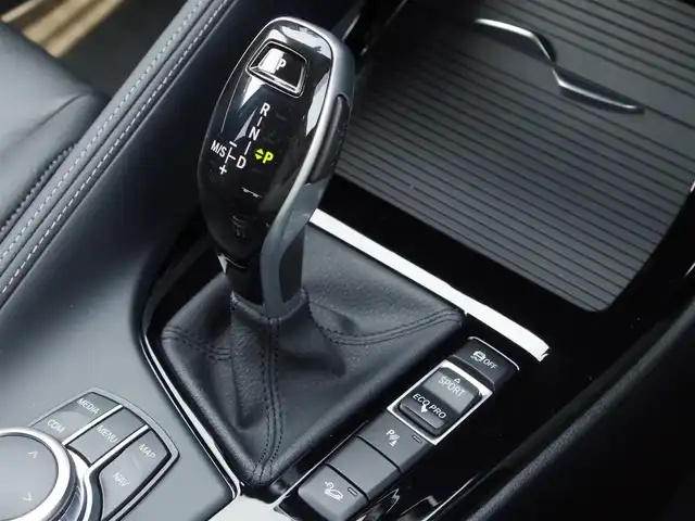 ＢＭＷ Ｘ１ xDrive 18d xライン EDジョイ+ 埼玉県 2020(令2)年 4.4万km ミネラルホワイト 特別仕様車/ブラックハーフレザーシート/インテリジェントセーフティ/パークディスタンスコントロール/バックカメラ/純正ナビ/ETC/シートポジションメモリー機能