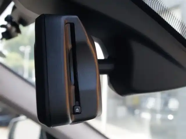 ＢＭＷ Ｘ１ xDrive 18d xライン EDジョイ+ 埼玉県 2020(令2)年 4.4万km ミネラルホワイト 特別仕様車/ブラックハーフレザーシート/インテリジェントセーフティ/パークディスタンスコントロール/バックカメラ/純正ナビ/ETC/シートポジションメモリー機能