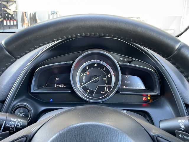 マツダ ＣＸ－３ XD ツーリング 富山県 2015(平27)年 3.5万km セラミックM 禁煙車/BOSEサウンドシステム/純正SDナビ/　　【CD　DVD　BT　フルセグ　USB　AUX】/バックカメラ/追従型クルーズコントロール/衝突被害軽減システム/レーンキープアシスト/ブラインドスポットモニター/LEDオートライト/ハーフレザーシート/純正18インチアルミホイール/純正フロアマット/ヘッドアップディスプレイ/パドルシフト/ドアバイザー/スマートキー×２/ETC