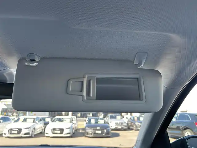 フォルクスワーゲン ＶＷ Ｔ－クロス TSI アクティブ 滋賀県 2021(令3)年 4.2万km 黒 純正ディスプレイオーディオ　/（ＢＴ/ＣａｒＰｌａｙ/ＵＳＢ）/バックカメラ　/衝突軽減ブレーキ　/ＬＫＡ　/クルーズコントロール/ＥＴＣ　/スマートキー　/プッシュスタート　/純正ＬＥＤヘッドライト　/純正１６インチＡＷ