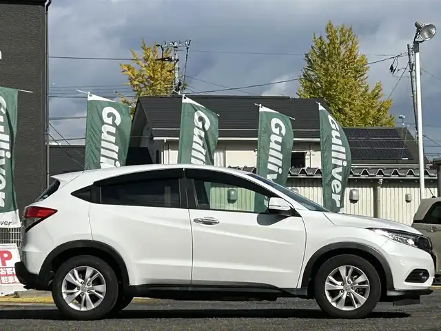 ホンダ ヴェゼル X ホンダセンシング 宮城県 2019(令1)年 9.6万km スタリーシルバーM ワンオーナー//純正エンジンスターター//純正ディーラーナビ/（フルセグＴＶ/ＤＶＤ/ＣＤ/ＢＴ/ＡＭ/ＦＭ）　//レーダークルーズコントロール//衝突被害軽減ブレーキ//車線維持支援システム//純正フロアマット//ビルトインＥＴＣ//純正アルミホイール//スペアキー//バックカメラ//プッシュスタート//USBポート