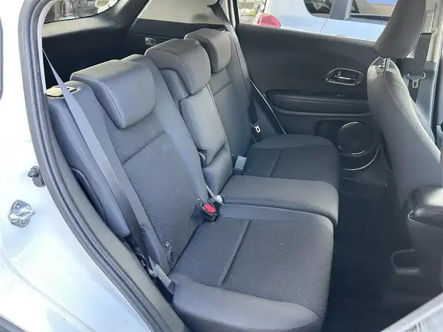 ホンダ ヴェゼル X ホンダセンシング 宮城県 2019(令1)年 9.6万km スタリーシルバーM ワンオーナー//純正エンジンスターター//純正ディーラーナビ/（フルセグＴＶ/ＤＶＤ/ＣＤ/ＢＴ/ＡＭ/ＦＭ）　//レーダークルーズコントロール//衝突被害軽減ブレーキ//車線維持支援システム//純正フロアマット//ビルトインＥＴＣ//純正アルミホイール//スペアキー//バックカメラ//プッシュスタート//USBポート