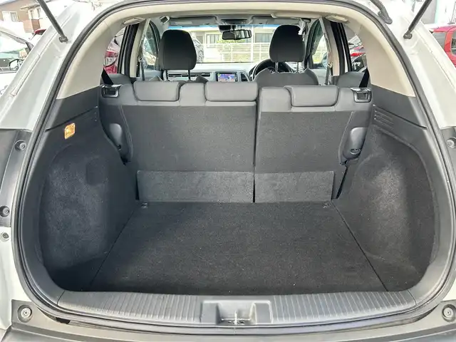 ホンダ ヴェゼル X ホンダセンシング 宮城県 2019(令1)年 9.6万km スタリーシルバーM ワンオーナー//純正エンジンスターター//純正ディーラーナビ/（フルセグＴＶ/ＤＶＤ/ＣＤ/ＢＴ/ＡＭ/ＦＭ）　//レーダークルーズコントロール//衝突被害軽減ブレーキ//車線維持支援システム//純正フロアマット//ビルトインＥＴＣ//純正アルミホイール//スペアキー//バックカメラ//プッシュスタート//USBポート