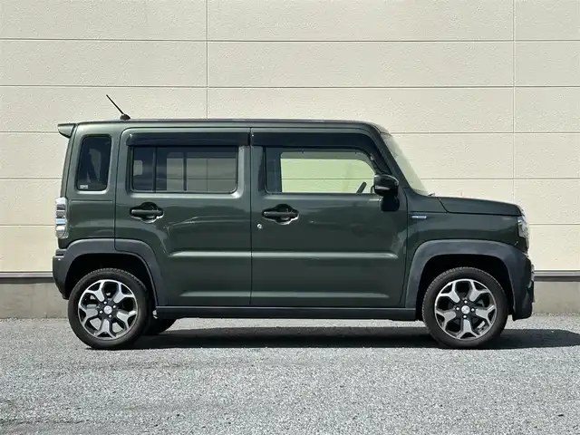 マツダ フレア クロスオーバー ハイブリッドXT 茨城県 2021(令3)年 5.7万km クールカーキパールメタリック 社外メモリナビ（型番：CN-RA07WD）/　　（AM/FM/BT)/フルセグテレビ/全方位カメラ/ETC/プッシュスタート/前後ドライブレコーダー（型番：DRV-MR450）/クリアランスソナー/純正フロアマット/純正ドアバイザー/スズキセーフティサポート/・デュアルセンサーブレーキサポートII/・誤発進抑制機能/・車線逸脱抑制機能/・車線逸脱警報機能/・ふらつき警報機能/・低速時ブレーキサポート/・発進お知らせ機能/・標識認識機能/・ハイビームアシスト