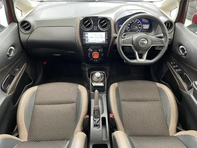日産 ノート e－パワー メダリスト 滋賀県 2016(平28)年 6.1万km ガーネットレッド 純正7インチナビ/【Bluetooth/CD/DVD/フルセグTV】/全方位カメラ/レーンキープアシスト/クリアランスソナー/衝突軽減ブレーキ/ETC/LEDヘッドライト/前方ドライブレコーダー/デジタルインナーミラー/プッシュスタート/スマートキー/ステアリングリモコン