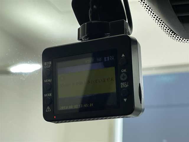 日産 ノート e－パワー メダリスト 滋賀県 2016(平28)年 6.1万km ガーネットレッド 純正7インチナビ/【Bluetooth/CD/DVD/フルセグTV】/全方位カメラ/レーンキープアシスト/クリアランスソナー/衝突軽減ブレーキ/ETC/LEDヘッドライト/前方ドライブレコーダー/デジタルインナーミラー/プッシュスタート/スマートキー/ステアリングリモコン