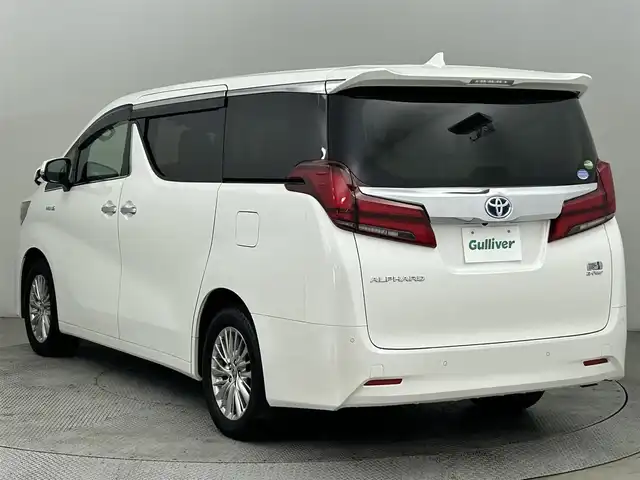 トヨタ アルファードハイブリット G Fパッケージ 道央・札幌 2020(令2)年 4.6万km ホワイトパールクリスタルシャイン ・4WD/・トヨタセーフティセンス/・プリクラッシュセーフティ/・レーンキープアシスト/・レーダークルーズコントロール/・オートハイビーム/・ブラインドスポットモニター/・標識認識システム/・純正ディスプレイオーディオ/・ナビ機能/フルセグ/BT/CD/DVD/・両側パワースライドドア/・パワーバックドア/・シートヒーター&クーラー/・ベージュレザーシート/・パワーシート/・シートメモリ/・ビルトインETC/・ドアロック連動ミラー/・LEDヘッドライト
