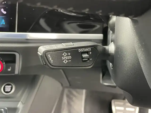 アウディ Ｑ３ SB 35TDIクワトロ Sライン 岡山県 2020(令2)年 4.7万km パール 純正ナビ/　「USB/Carplay/AndroidAuto」/ハーフレザーシート/全方位カメラ/LEDヘッドライト（AUTO機能付き）/ETC2.0/4WD/前席シートヒーター/前席パワーシート/衝突軽減ブレーキシステム/車線逸脱防止システム/横滑り防止装置/ドライブレコーダー（前後）/純正フロアマット/プッシュスタート/スマートキー×１