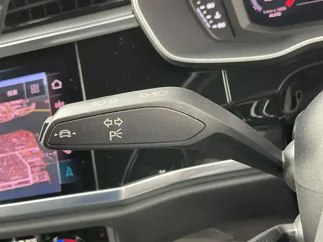 アウディ Ｑ３ SB 35TDIクワトロ Sライン 岡山県 2020(令2)年 4.7万km パール 純正ナビ/　「USB/Carplay/AndroidAuto」/ハーフレザーシート/全方位カメラ/LEDヘッドライト（AUTO機能付き）/ETC2.0/4WD/前席シートヒーター/前席パワーシート/衝突軽減ブレーキシステム/車線逸脱防止システム/横滑り防止装置/ドライブレコーダー（前後）/純正フロアマット/プッシュスタート/スマートキー×１