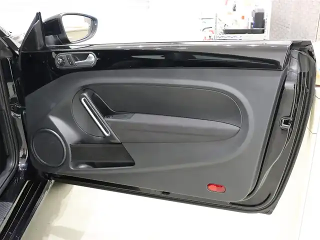 フォルクスワーゲン ザ・ビートル デザイン 静岡県 2019(平31)年 4.1万km ディープブラックパールエフェクト 純正ナビ/フルセグTV・DVD・CD/ドラレコ前後/BSM/バックカメラ/HIDヘッドライト/O・ZRACING製17インチAW/ETC/ISOFIX/スペアキー