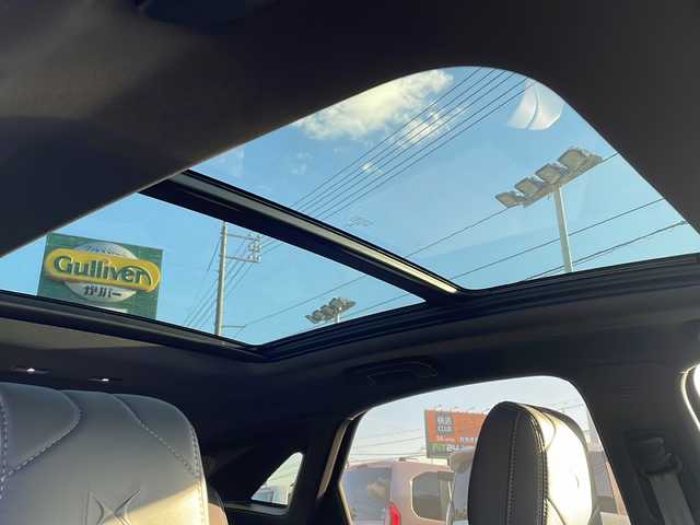 ＤＳオートモビル シトロエン ＤＳ７ オペラ E－テンス 4×4 山口県 2023(令5)年 1.4万km グレー サンルーフ　/プレミアムサウンド　ＦＯＣＡＬ　Ｅｌｅｃｔｒａ　/４WD/プラグインＨＶ　/純正ディスプレイオーディオ　/　・ＡｐｐｌｅＣａｒｐｌａｙ　/　・ＡｎｄｒｏｉｄＡｕｔｏ　/　・全方位カメラ　/クルーズコントロール/電動リアゲート/オートライト/オートハイビーム/コーナーセンサー/パワーシート/レーンキープアシスト/BSM/シートヒーター　/ベンチレーション　/ＥＴＣ2.0