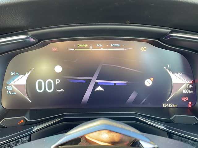 ＤＳオートモビル シトロエン ＤＳ７ オペラ E－テンス 4×4 山口県 2023(令5)年 1.4万km グレー サンルーフ　/プレミアムサウンド　ＦＯＣＡＬ　Ｅｌｅｃｔｒａ　/４WD/プラグインＨＶ　/純正ディスプレイオーディオ　/　・ＡｐｐｌｅＣａｒｐｌａｙ　/　・ＡｎｄｒｏｉｄＡｕｔｏ　/　・全方位カメラ　/クルーズコントロール/電動リアゲート/オートライト/オートハイビーム/コーナーセンサー/パワーシート/レーンキープアシスト/BSM/シートヒーター　/ベンチレーション　/ＥＴＣ2.0