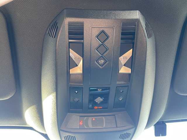 ＤＳオートモビル シトロエン ＤＳ７ オペラ E－テンス 4×4 山口県 2023(令5)年 1.4万km グレー サンルーフ　/プレミアムサウンド　ＦＯＣＡＬ　Ｅｌｅｃｔｒａ　/４WD/プラグインＨＶ　/純正ディスプレイオーディオ　/　・ＡｐｐｌｅＣａｒｐｌａｙ　/　・ＡｎｄｒｏｉｄＡｕｔｏ　/　・全方位カメラ　/クルーズコントロール/電動リアゲート/オートライト/オートハイビーム/コーナーセンサー/パワーシート/レーンキープアシスト/BSM/シートヒーター　/ベンチレーション　/ＥＴＣ2.0