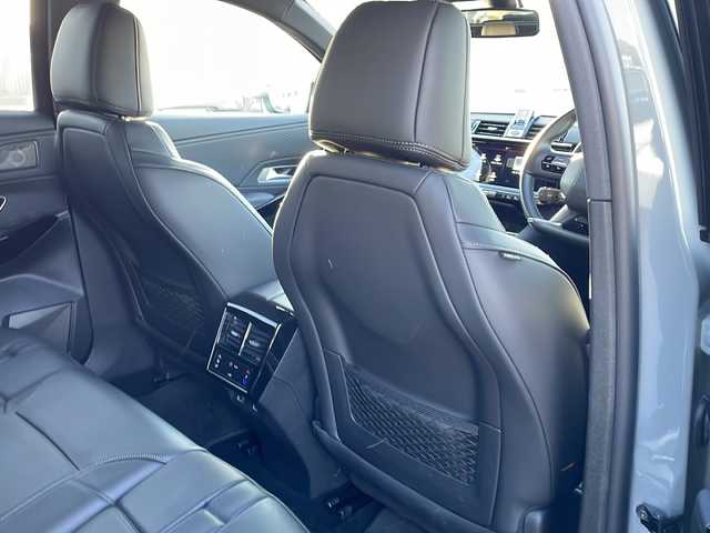 ＤＳオートモビル シトロエン ＤＳ７ オペラ E－テンス 4×4 山口県 2023(令5)年 1.4万km グレー サンルーフ　/プレミアムサウンド　ＦＯＣＡＬ　Ｅｌｅｃｔｒａ　/４WD/プラグインＨＶ　/純正ディスプレイオーディオ　/　・ＡｐｐｌｅＣａｒｐｌａｙ　/　・ＡｎｄｒｏｉｄＡｕｔｏ　/　・全方位カメラ　/クルーズコントロール/電動リアゲート/オートライト/オートハイビーム/コーナーセンサー/パワーシート/レーンキープアシスト/BSM/シートヒーター　/ベンチレーション　/ＥＴＣ2.0