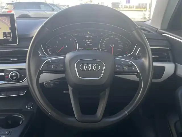 アウディ Ａ４ 2．0TFSI 山梨県 2016(平28)年 3.4万km グレイシアホワイトメタリック ラグジュアリーP/純正MMIナビ　/AppleCarPlay　/androidauto　/フルセグ　/Bカメラ　/ACC　/BSA　/アウディドライブセレクト　/LEDヘッドライト/オートハイビーム　/純正17インチAW