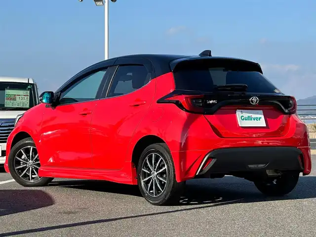トヨタ ヤリス Z 島根県 2023(令5)年 3.6万km ブラック/コーラルクリスタルシャイン 登録時走行距離35591km/ワンオーナー/純正ディスプレイオーディオ/フルモデリスタ/MTモード付き/トヨタセーフティセンス/前席シートヒーター/スペアキー×1/バックカメラ/ETC/ドライブレコーダー/純正AW/LEDヘッドライト/フォグランプ/禁煙車