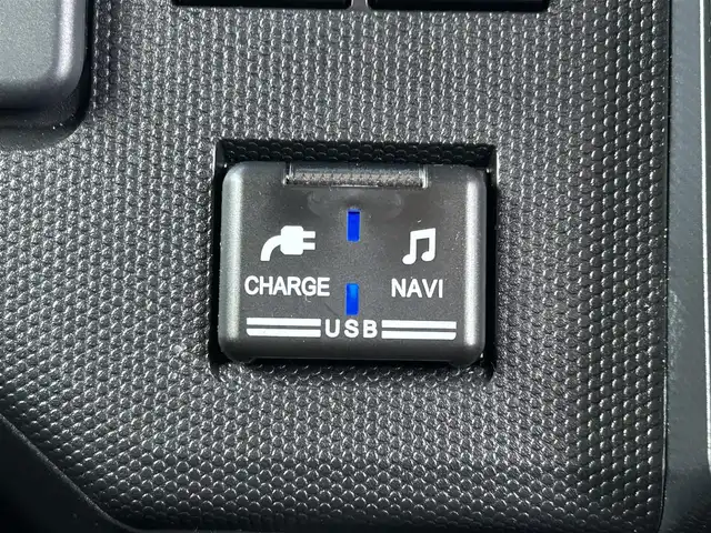 ダイハツ タフト G ターボ クロムベンチャー 福島県 2022(令4)年 1.2万km レーザーブルークリスタルシャイン 純正ナビ/【フルセグTV/FM・AM/BT】/ワンオーナー/バックカメラ/衝突軽減/アイドリングストップ/レーダークルーズコントロール/前後コーナーセンサー/ガラスルーフ/ETC/ドライブレコーダー/レーンキープアシスト/ルーフレール/LEDヘッドライト/オートライト/横滑り防止/革巻きステアリング/ステアリングスイッチ/プッシュスタート/スマートキー