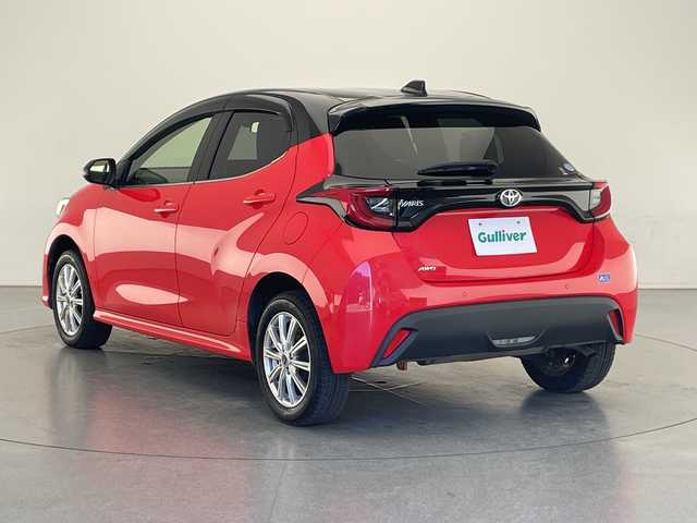 トヨタ ヤリス Z 長野県 2020(令2)年 5.7万km ブラック/コーラルクリスタルシャイン 4WD/純正ディスプレイオーディオ/（ナビ機能付き＆CD＆DVD＆Bluetooth＆AppleCarPlay＆AndroidoAuto＆FM・AM）/トヨタセーフティセンス/・レーダークルーズコントロール/・LTA/・PCS/・クリアランスソナー/・PKSB/・RSA/ビルトインETC/純正ドライブレコーダー（前方）/シートヒーター（前方）/LEDヘッドライト/オートマチックハイビーム/オートライト/ドアバイザー/社外フロアマット/15インチ社外アルミホイール/スマートキー/スペアキー/保証書/取扱説明書