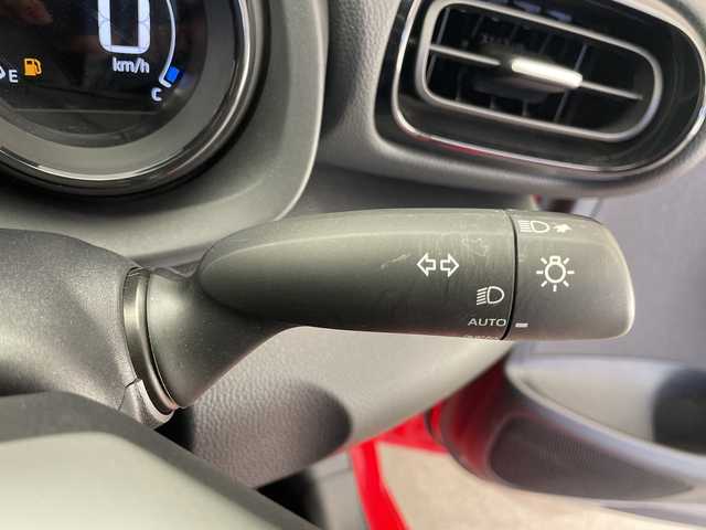 トヨタ ヤリス Z 長野県 2020(令2)年 5.7万km ブラック/コーラルクリスタルシャイン 4WD/純正ディスプレイオーディオ/（ナビ機能付き＆CD＆DVD＆Bluetooth＆AppleCarPlay＆AndroidoAuto＆FM・AM）/トヨタセーフティセンス/・レーダークルーズコントロール/・LTA/・PCS/・クリアランスソナー/・PKSB/・RSA/ビルトインETC/純正ドライブレコーダー（前方）/シートヒーター（前方）/LEDヘッドライト/オートマチックハイビーム/オートライト/ドアバイザー/社外フロアマット/15インチ社外アルミホイール/スマートキー/スペアキー/保証書/取扱説明書