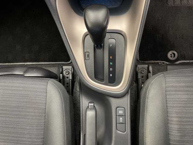 トヨタ ヤリス Z 長野県 2020(令2)年 5.7万km ブラック/コーラルクリスタルシャイン 4WD/純正ディスプレイオーディオ/（ナビ機能付き＆CD＆DVD＆Bluetooth＆AppleCarPlay＆AndroidoAuto＆FM・AM）/トヨタセーフティセンス/・レーダークルーズコントロール/・LTA/・PCS/・クリアランスソナー/・PKSB/・RSA/ビルトインETC/純正ドライブレコーダー（前方）/シートヒーター（前方）/LEDヘッドライト/オートマチックハイビーム/オートライト/ドアバイザー/社外フロアマット/15インチ社外アルミホイール/スマートキー/スペアキー/保証書/取扱説明書