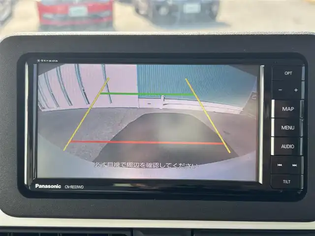 ダイハツ ムーヴ キャンバス ストライプス G 福岡県 2022(令4)年 1.4万km シャイニングホワイトパール/サンドベージュメタリック Panasonicナビ/（BT/フルセグ/DISC/AM/FM/SD/SDREC）/Bカメラ/両側パワースライドドア/LEDヘッドライト/オートライト/前席シートヒーター/ベンチシート/ホッとカップホルダー/アイドリングストップ/横滑り防止装置/コーナーセンサー/盗難防止装置/衝突被害軽減システム/ドライブレコーダー/ブレーキホールド/スマートキー/保証書/取扱説明書