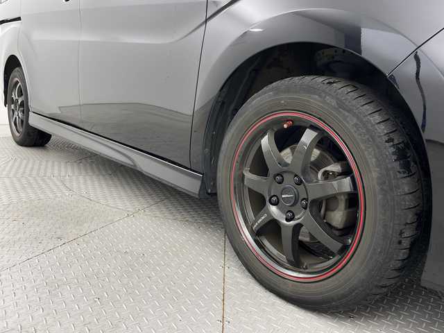 ホンダ ステップワゴン スパーダ ホンダセンシング 新潟県 2017(平29)年 9.1万km プレミアムスパークルブラックパール 4WD/メモリナビ　型式VXM-175VFNi/CD/BT/フルセグ/バックカメラ/両側パワースライドドア/クルーズコントロール/ホンダセンシング/ワクワクゲート/LEDライト/フォグ