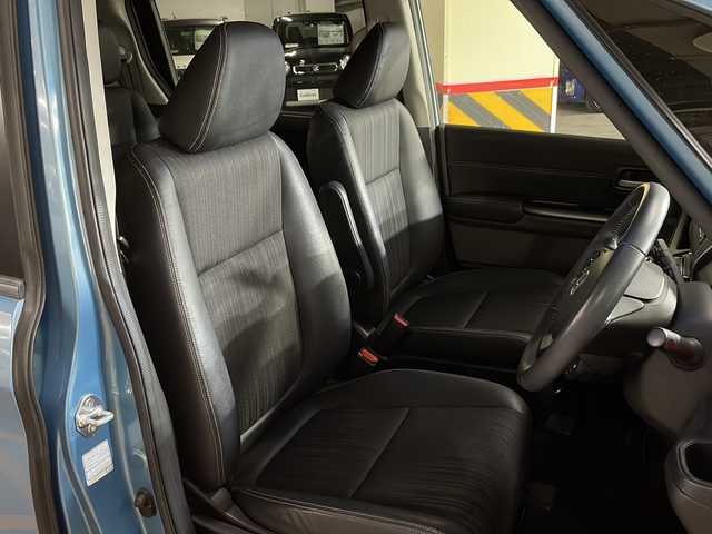 ホンダ フリード ハイブリット G ホンダセンシング 広島県 2017(平29)年 4.5万km ブルーホライゾンM 純正ナビ　/両側パワースライドドア　/バックカメラ　/レーダークルーズコントロール　/フルセグTV　/レーンキープアシスト　/衝突軽減ブレーキ　/オートライト　/ETC　/ドラレコ　/LEDヘッドランプ/スマートキー/純正15インチアルミホイール(185/65/R15)/エアバック（運転席/助手席）