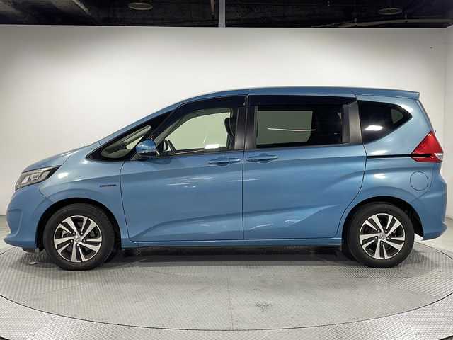 ホンダ フリード ハイブリット G ホンダセンシング 広島県 2017(平29)年 4.5万km ブルーホライゾンM 純正ナビ　/両側パワースライドドア　/バックカメラ　/レーダークルーズコントロール　/フルセグTV　/レーンキープアシスト　/衝突軽減ブレーキ　/オートライト　/ETC　/ドラレコ　/LEDヘッドランプ/スマートキー/純正15インチアルミホイール(185/65/R15)/エアバック（運転席/助手席）