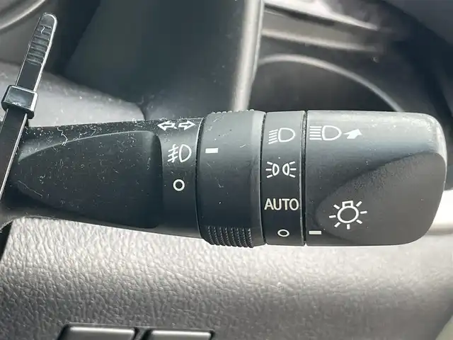 トヨタ ヴェルファイア Z Aエディション 岡山県 2018(平30)年 12.2万km ホワイトパールクリスタルシャイン 登録時走行距離121146km/純正9インチナビ/フルセグTV(AM/FM/CD/DVD/Bluetooth)/純正12.1インチフリップダウンモニター/バックカメラ/両側パワースライドドア/ビルトインETC　/デジタルインナーミラー/トヨタセーフティセンス/・プリクラッシュセーフティ/・レーダークルーズコントロール/・オートマチックハイビーム/・レーンディバーチャーアラート/オートブレーキホールド/横滑り防止装置/シートカバー/オットマン/18インチ純正AW/純正フロアマット