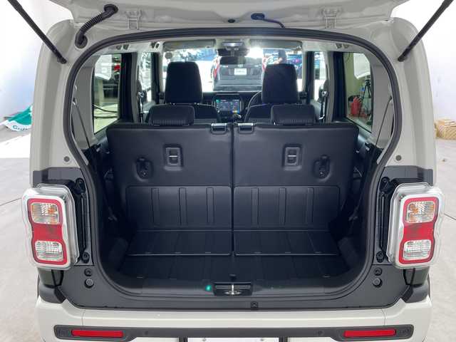 スズキ ハスラー HYBRID X 兵庫県 2025(令7)年 0.1千km クールカーキパールメタリック/ソフトベージュメタリック ・登録済未使用車/・純正9インチナビ/CD/DVD/TV/USB/Bluetooth/・全方位カメラ/・デュアルカメラブレーキサポート/・誤発進抑制機能/・後退時ブレーキサポート/・後方誤発進抑制機能/・リアパーキングセンサー/・車線逸脱警報機能/・車線逸脱抑制機能/・ふらつき警報/・先行車発進お知らせ機能/・アダプティブクルーズコントロール/・標識認識機能/・ハイビームアシスト/・前席シートヒーター/・LEDヘッドライト/・LEDフォグランプ/・スマートキー