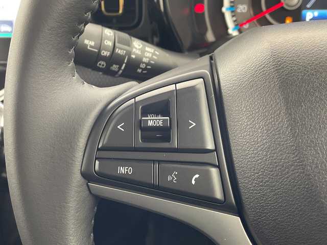 スズキ ハスラー HYBRID X 兵庫県 2025(令7)年 0.1千km クールカーキパールメタリック/ソフトベージュメタリック ・登録済未使用車/・純正9インチナビ/CD/DVD/TV/USB/Bluetooth/・全方位カメラ/・デュアルカメラブレーキサポート/・誤発進抑制機能/・後退時ブレーキサポート/・後方誤発進抑制機能/・リアパーキングセンサー/・車線逸脱警報機能/・車線逸脱抑制機能/・ふらつき警報/・先行車発進お知らせ機能/・アダプティブクルーズコントロール/・標識認識機能/・ハイビームアシスト/・前席シートヒーター/・LEDヘッドライト/・LEDフォグランプ/・スマートキー