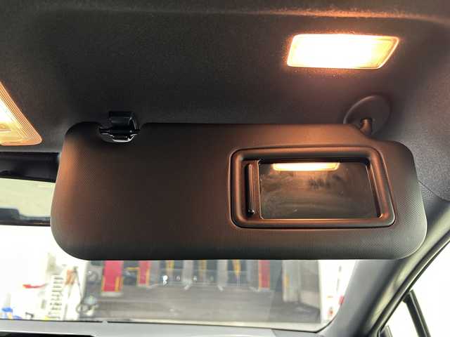 トヨタ カローラ スポーツ G スタイルパッケージ 愛知県 2020(令2)年 3.5万km アティチュードブラックマイカ 6速MT/純正8インチディスプレイオーディオ/(Bluetooth/FM/AM/CD/DVD/USB)/バックカメラ/トヨタセーフティセンス/・プリクラッシュセーフティ/・レーントレーシングアシスト/・オートマチックハイビーム/・レーダークルーズコントロール/ハーフレザーシート/純正15インチアルミホイール/プッシュスタート/スマートキー/LEDヘッドライト/オートライト/フォグランプ/電動パーキングブレーキ/ブレーキホールド/ISO FIX/純正フロアマット/ステアリングリモコン/純正フロアマット/電動格納ドアミラー