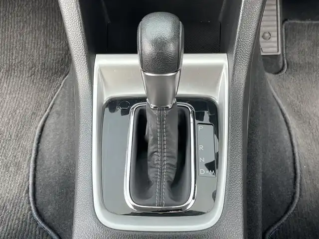 スバル レヴォーグ 1．6GT アイサイト Sスタイル 道央・札幌 2016(平28)年 7.7万km クリスタルブラックシリカ ４WD/純正ディーラーOPナビ/CD/DVD/BT/フルセグ/アイサイト/衝突被害軽減ブレーキ/横滑り防止装置/レーダークルーズコントロール/ヒルスタートアシスト/レーンキープアシスト/バックカメラ/ビルトインETC/ドライブレコーダー/アイドリングストップ/SI-DRIVE/D席シートヒーター/ハーフレザーシート/革巻きステアリング/ステアリングリモコン/パドルシフト/電動パーキング/プッシュスタート/スマートキー/LEDヘッドライト/オートライト/フォグランプ/電動格納ミラー/ウィンカーミラー/純正フロアマット/ドアバイザー